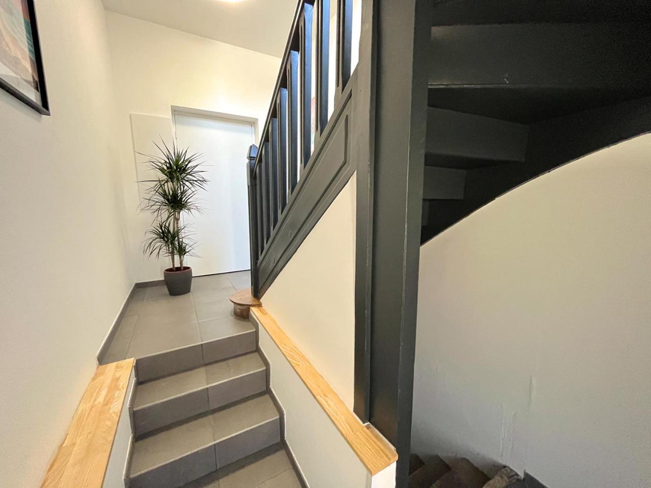 Off Apartment Ergué-Gabéric Екстериор снимка