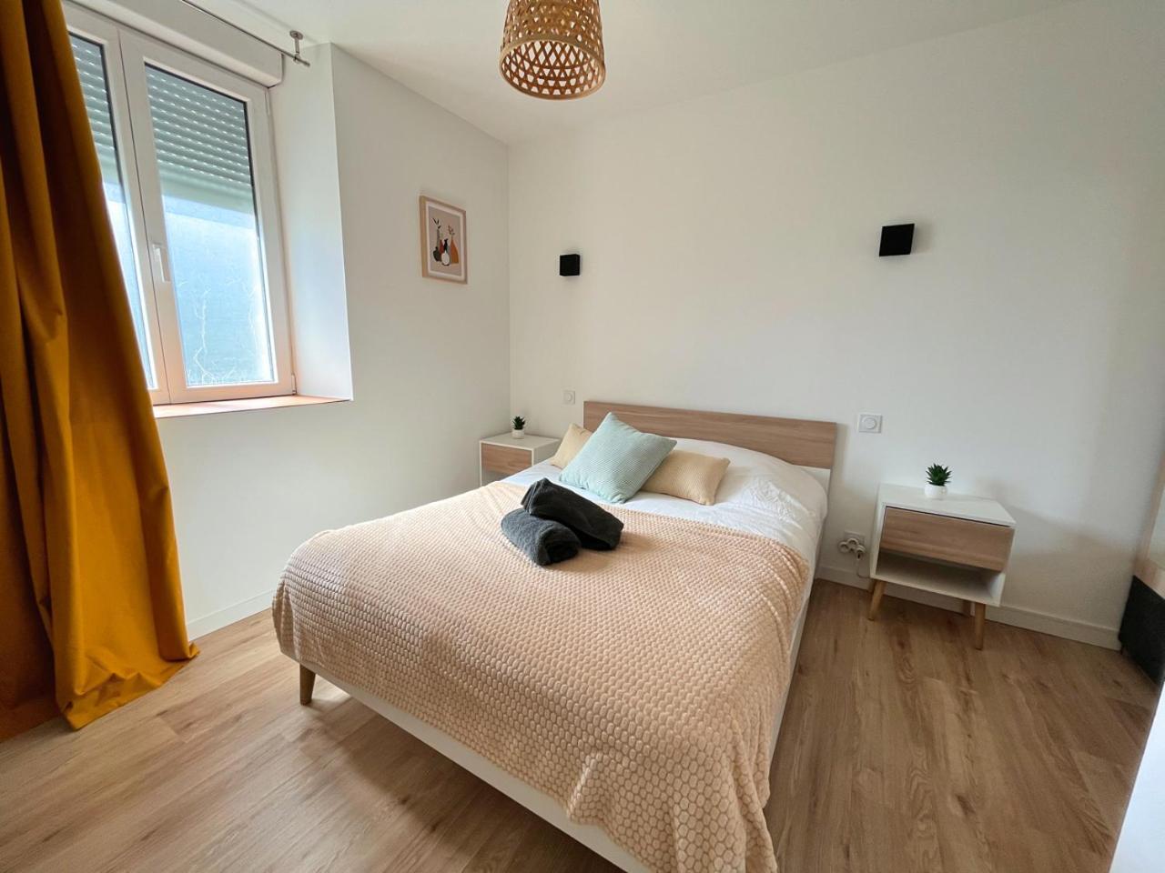 Off Apartment Ergué-Gabéric Екстериор снимка